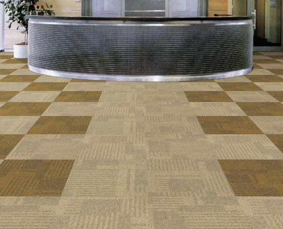 腳下的云層，地毯的美妙體驗